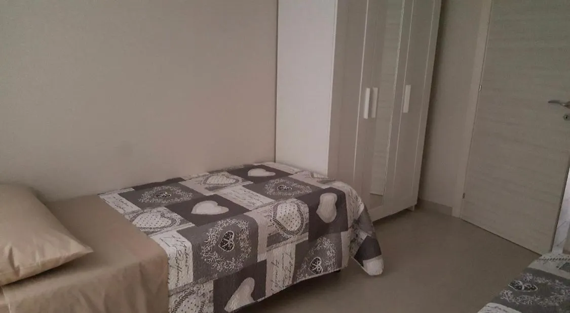 Dudu' E Sarracino Apartment Naples 0*,  Italy